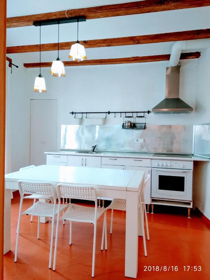 Valencian Dreams Of The Proletariat Apartment Ngoại thất bức ảnh